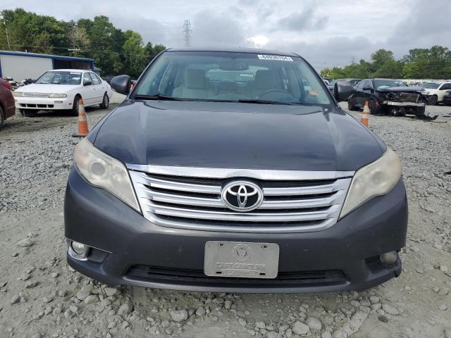 4T1BK3DB0BU415861 - 2011 TOYOTA AVALON BASE 灰色 照片 5