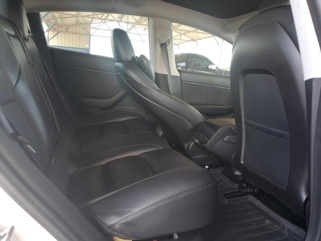 5YJ3E1EB1LF589158 - 2020 TESLA MODEL 3 Weiß Foto 10
