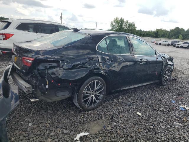 4T1F11AKXRU233804 - 2024 TOYOTA CAMRY XLE BLACK photo 3