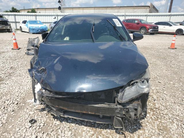 4T1BF1FK3HU807263 - 2017 TOYOTA CAMRY LE CHARCOAL photo 5