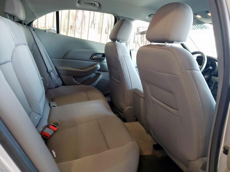 1G11B5SL6FF184104 - 2015 CHEVROLET MALIBU LS 银色 照片 10