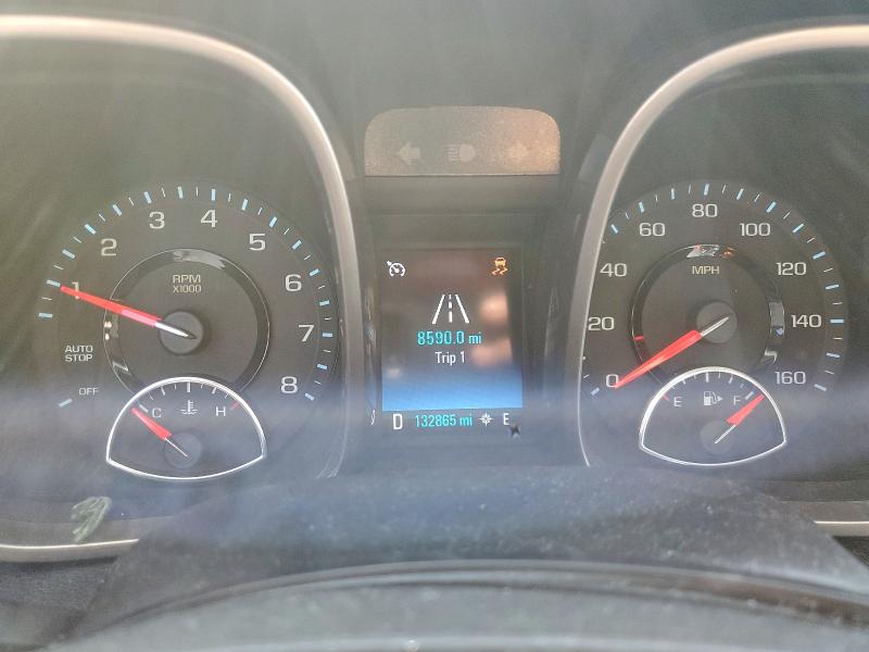 1G11B5SL6FF184104 - 2015 CHEVROLET MALIBU LS 银色 照片 9