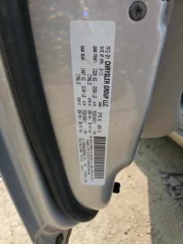 2A4RR8DG6BR659366 - 2011 CHRYSLER TOWN & COU TOURING L SILVER photo 13