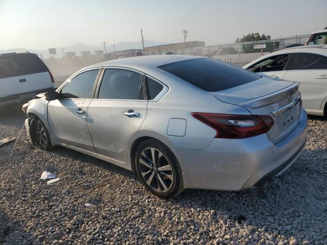 1N4AL3AP7HC109001 - 2017 NISSAN ALTIMA 2.5 SILVER photo 2