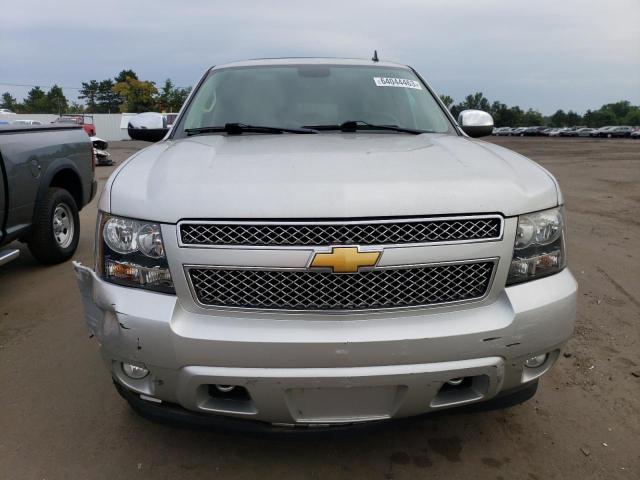 1GNSKKE7XDR165907 - 2013 CHEVROLET SUBURBAN K1500 LTZ SILVER photo 5