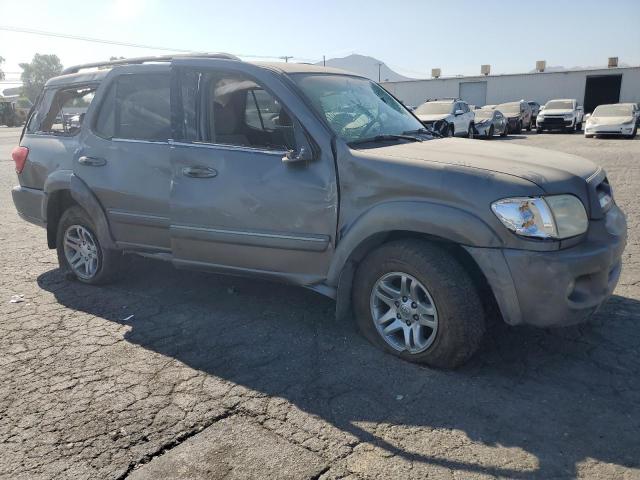 5TDZT34A75S239102 - 2005 TOYOTA SEQUOIA SR5 GRAY photo 4