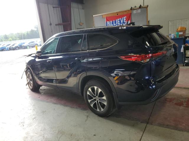 5TDHZRBH5MS106589 - 2021 TOYOTA HIGHLANDER XLE BLUE photo 2
