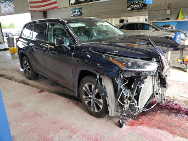 5TDHZRBH5MS106589 - 2021 TOYOTA HIGHLANDER XLE BLUE photo 4