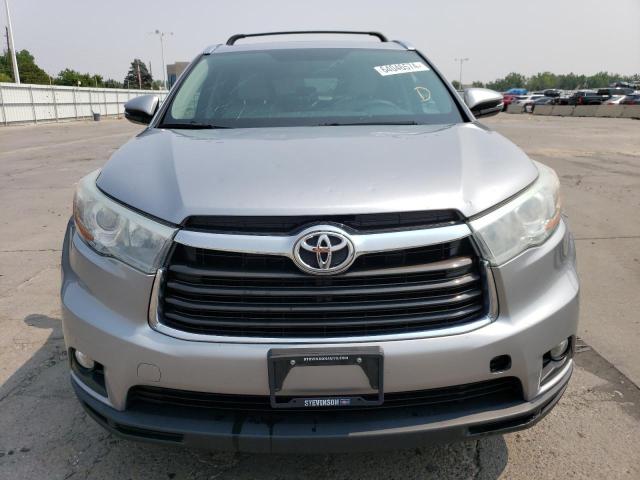 5TDKKRFH3GS179596 - 2016 TOYOTA HIGHLANDER XLE SILVER photo 5
