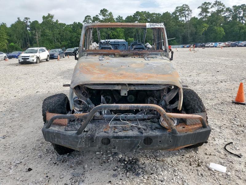 1C4BJWDGXHL660038 - 2017 JEEP WRANGLER U SPORT 烧焦的 照片 5