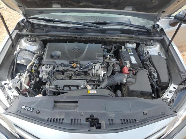 4T1B11HK7JU156883 - 2018 TOYOTA CAMRY L SILVER photo 11