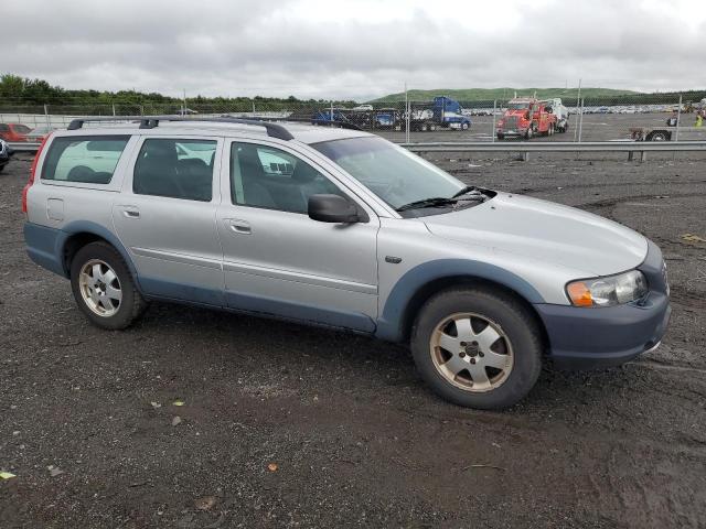 YV1SZ58D311033440 - 2001 VOLVO V70 XC SILVER photo 4