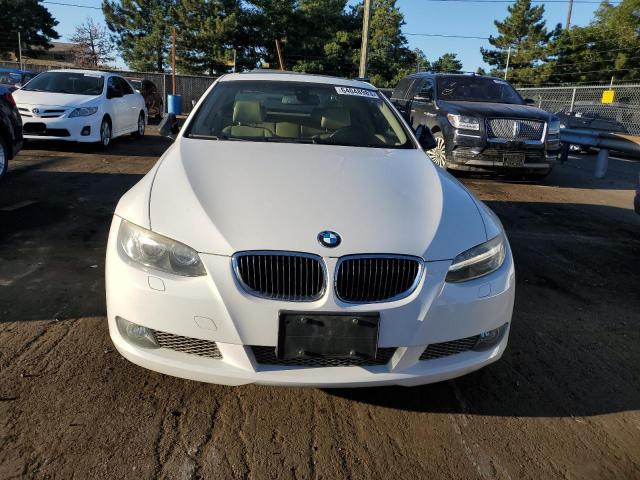 WBAWB73509P045820 - 2009 BMW 335 I WHITE photo 5