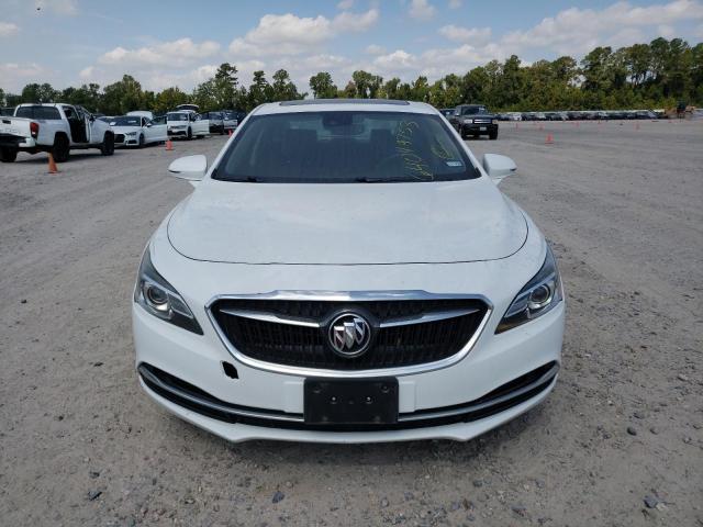 1G4ZR5SZ8JU127400 - 2018 BUICK LACROSSE PREMIUM WHITE photo 5