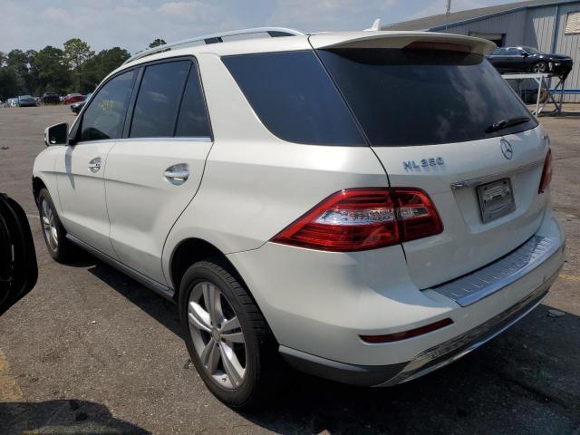 4JGDA5HB0DA152213 - 2013 MERCEDES-BENZ ML 350 4MATIC WHITE photo 2