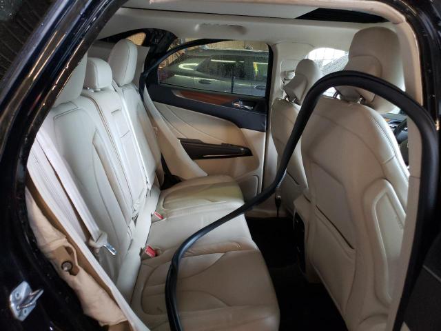 5LMCJ2D96JUL07609 - 2018 LINCOLN MKC SELECT Schwarz Foto 10