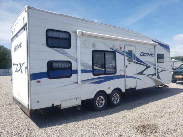 1UJBJSBP3A1VY0058 - 2010 JAYC OCTANE WHITE photo 4