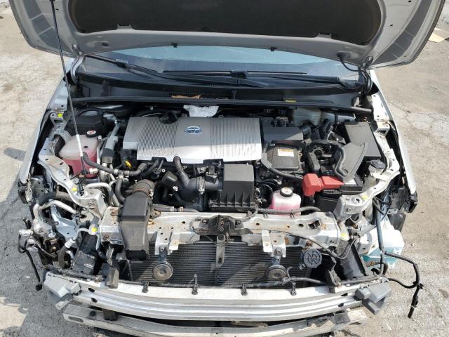 JTDKARFP3H3006156 - 2017 TOYOTA PRIUS PRIM ვერცხლისფერი ფოტო 11