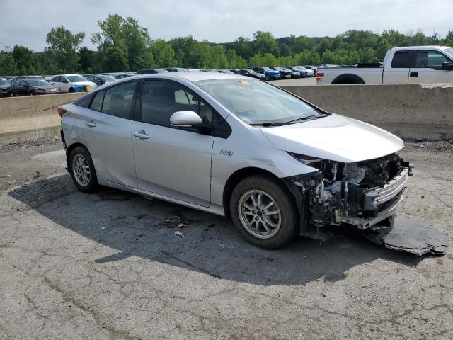 JTDKARFP3H3006156 - 2017 TOYOTA PRIUS PRIM ვერცხლისფერი ფოტო 4