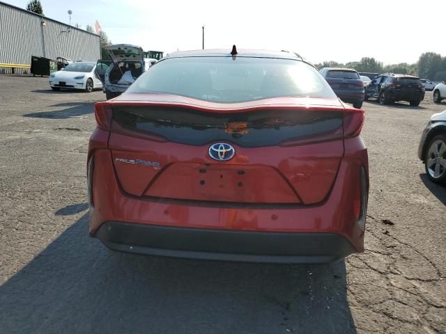 JTDKARFP6H3025073 - 2017 TOYOTA PRIUS PRIM 红色 照片 6