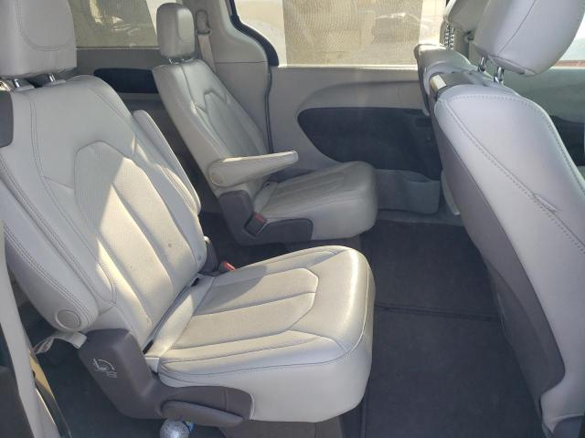 2C4RC1EG2LR238906 - 2020 CHRYSLER PACIFICA TOURING L PLUS BEIGE photo 11