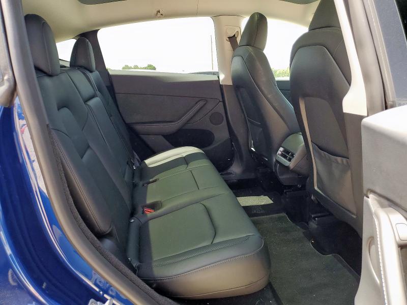 7SAYGDEEXRA279773 - 2024 TESLA MODEL Y BLUE photo 11