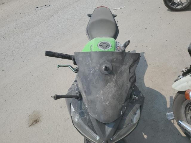 JKAEXEC109DA25194 - 2009 KAWASAKI EX650 C 绿色 照片 5