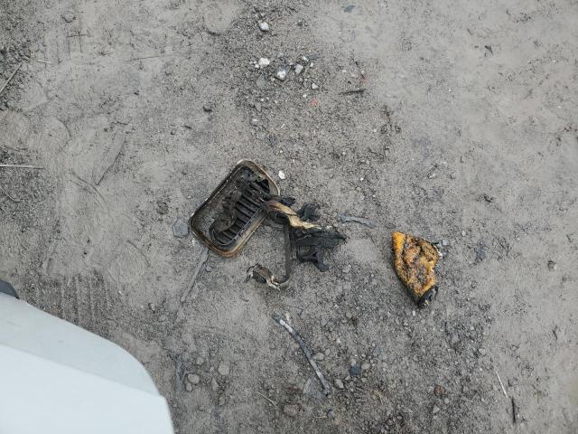 WBACD4328WAV59222 - 1998 BMW 328 I AUTOMATIC Սպիտակ լուսանկար 12