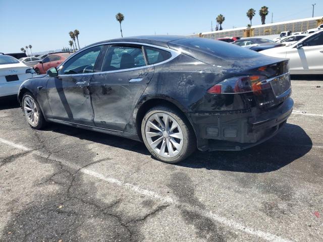 5YJSA1E2XJF280678 - 2018 TESLA MODEL S 黑色 照片 2