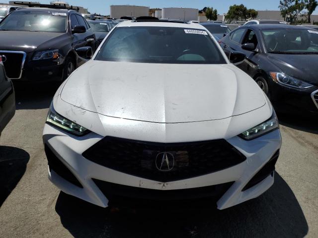 19UUB5F59MA010779 - 2021 ACURA TLX TECH A WHITE photo 5