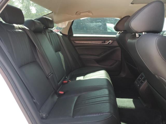 1HGCV2F98MA034513 - 2021 HONDA ACCORD TOURING Weiß Foto 10