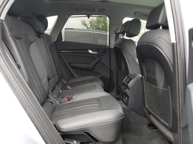 WA1BNAFY6J2020072 - 2018 AUDI Q5 PREMIUM PLUS SILVER photo 11