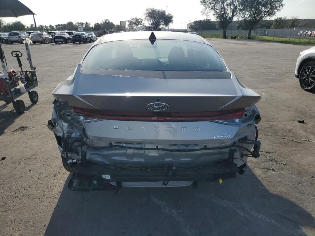 5NPLP4AG6PH092935 - 2023 HYUNDAI ELANTRA LIMITED SILVER photo 6