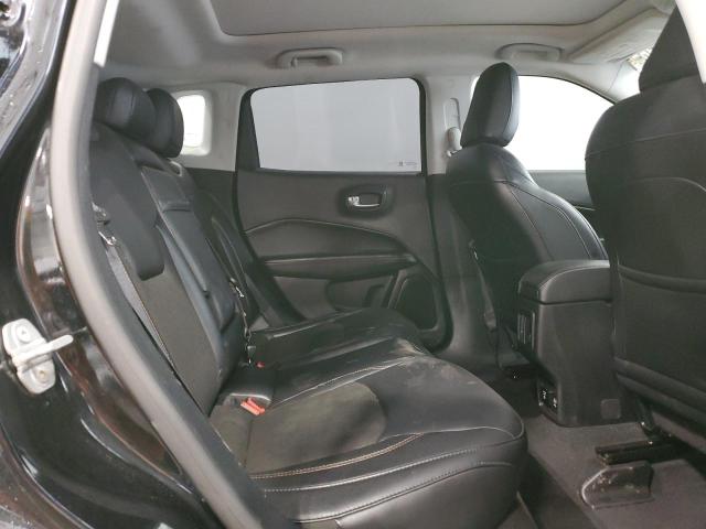 3C4NJDBB2JT136286 - 2018 JEEP COMPASS LATITUDE أسود صورة 11