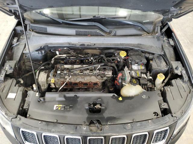 3C4NJDBB2JT136286 - 2018 JEEP COMPASS LATITUDE أسود صورة 12