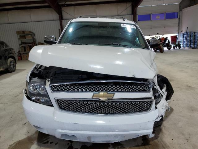 1GNSKBE0XBR388996 - 2011 CHEVROLET TAHOE K1500 LT WHITE photo 5