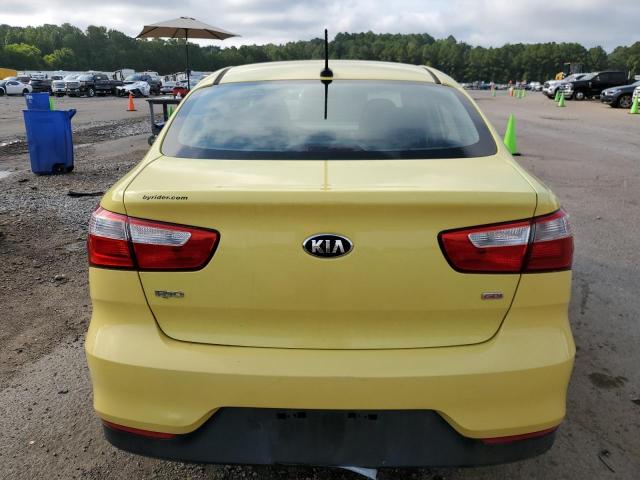 KNADM4A34G6685937 - 2016 KIA RIO LX YELLOW photo 6