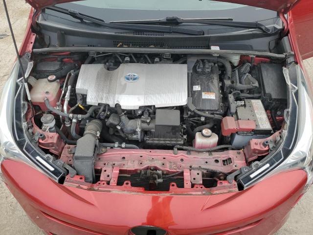 JTDKARFU9J3067832 - 2018 TOYOTA PRIUS RED photo 11