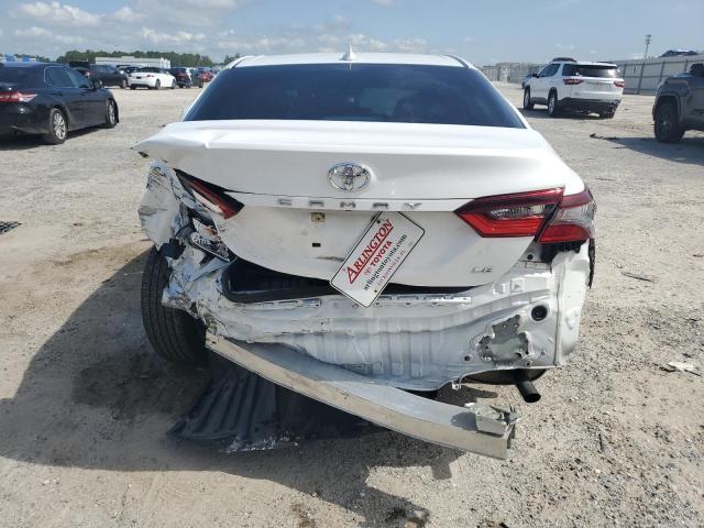 4T1C11AK3MU481422 - 2021 TOYOTA CAMRY LE WHITE photo 6