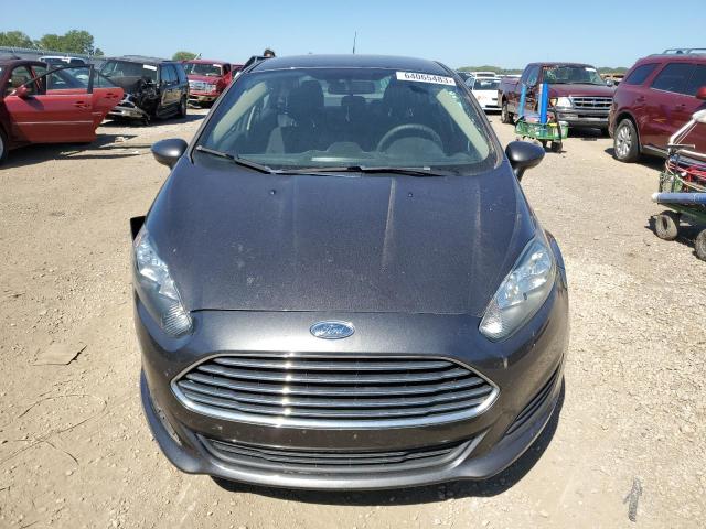 3FADP4BJ1JM100591 - 2018 FORD FIESTA SE GRAY photo 5