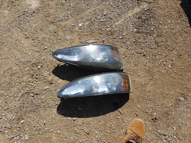 2G2WP582281177663 - 2008 PONTIAC GRAND PRIX RED photo 12