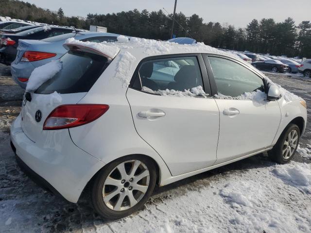 JM1DE1LY2D0158551 - 2013 MAZDA MAZDA2 WHITE photo 3