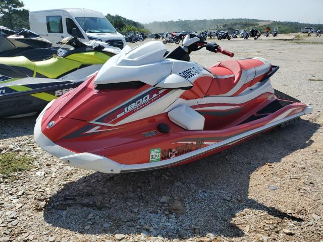 YAMA0763L021 - 2021 YAMAHA WAVERUNNE RED photo 2