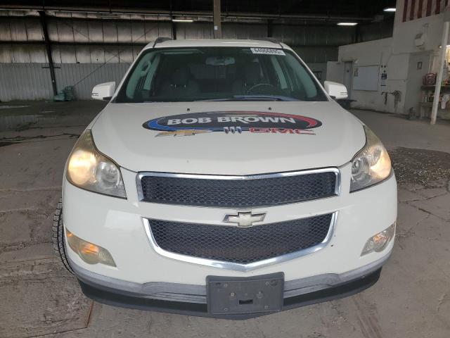 1GNKRGED5CJ127450 - 2012 CHEVROLET TRAVERSE LT WHITE photo 5