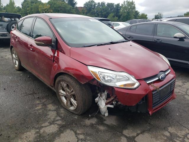 1FADP3K22DL358496 - 2013 FORD FOCUS SE BURGUNDY photo 4