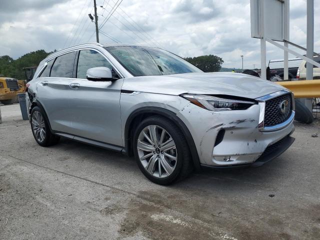 3PCAJ5CB1MF101678 - 2021 INFINITI QX50 ESSENTIAL SILVER photo 4