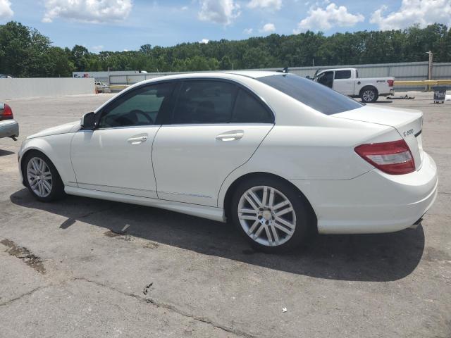 WDDGF81X49F260215 - 2009 MERCEDES-BENZ C 300 4MATIC WHITE photo 2