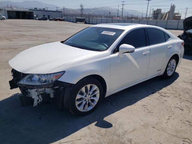 JTHBW1GG7D2038527 - 2013 LEXUS ES 300H WHITE photo 1