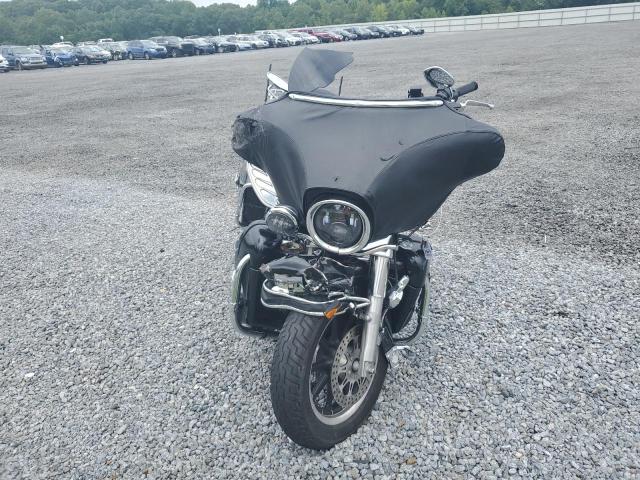 1HD1FC4157Y640142 - 2007 HARLEY-DAVIDSON FLHTCUI 黑色 照片 2