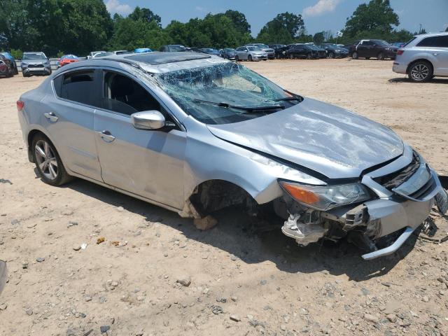 19VDE1F78DE008303 - 2013 ACURA ILX 20 TECH SILVER photo 4